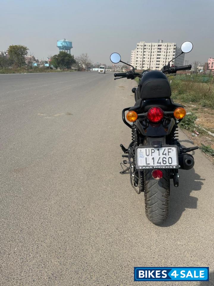 Rebel Black Royal Enfield Hunter 350 Metro