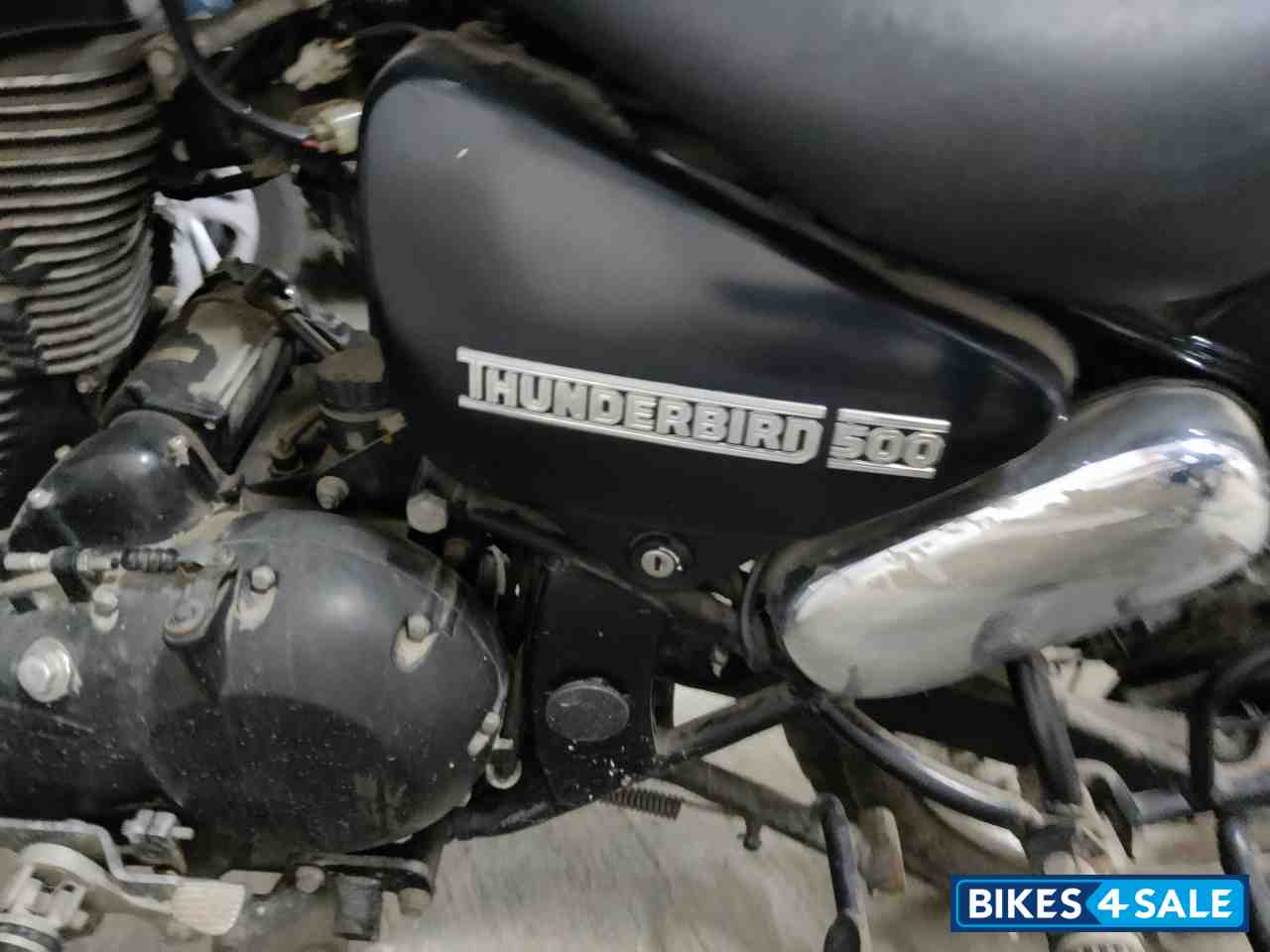 Black Royal Enfield Thunderbird 500