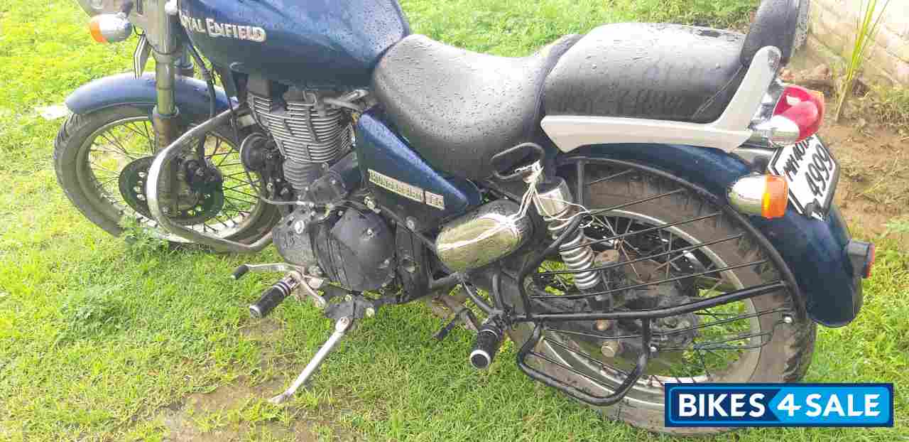 Marine Blue Royal Enfield Thunderbird 350