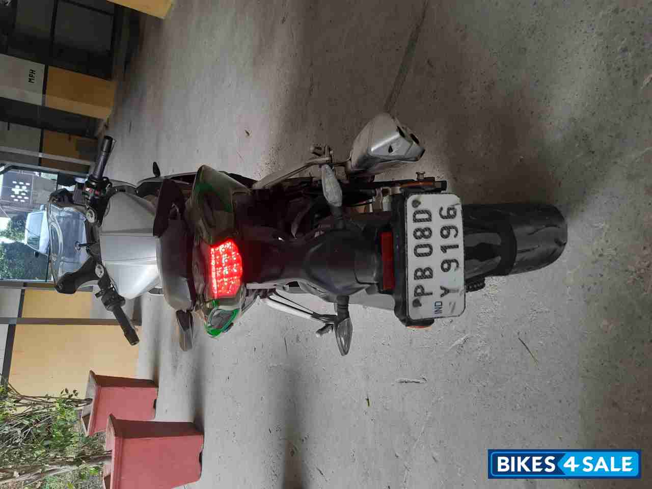 Benelli 302R Benelli 302R