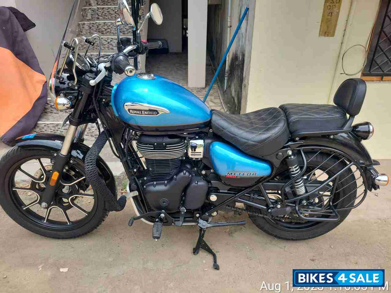 Blue Royal Enfield Meteor 350 Supernova