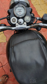 Black Royal Enfield Classic 350 Dual Channel BS6