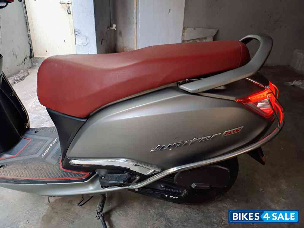 Grey TVS Jupiter 125