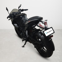 Bajaj Pulsar RS 200