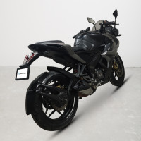 Bajaj Pulsar RS 200