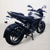 Bajaj Pulsar NS200