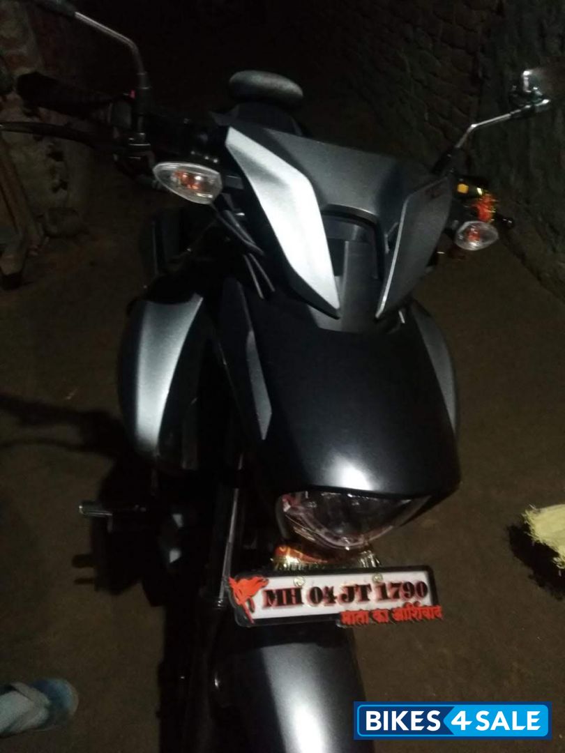 Silver Grey Suzuki Intruder 150 FI