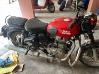 Redittch Red Royal Enfield Classic 350