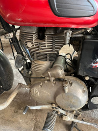 Redittch Red Royal Enfield Classic 350