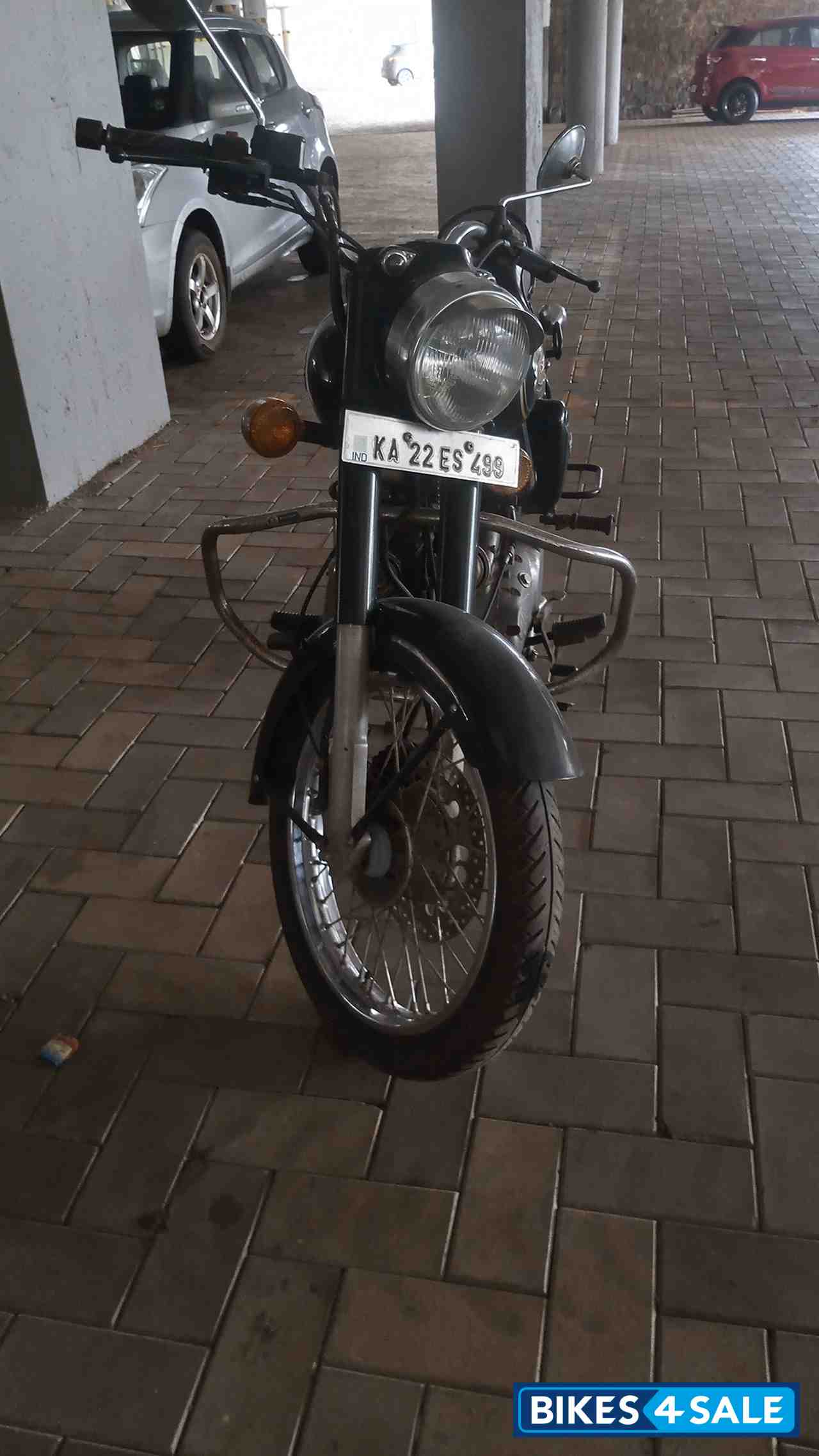 Bottle Green Royal Enfield Bullet Standard 500