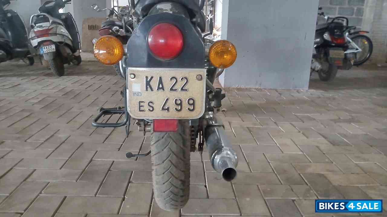 Bottle Green Royal Enfield Bullet Standard 500