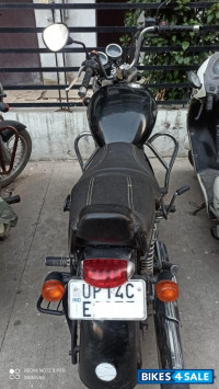 Black Royal Enfield Thunderbird 350