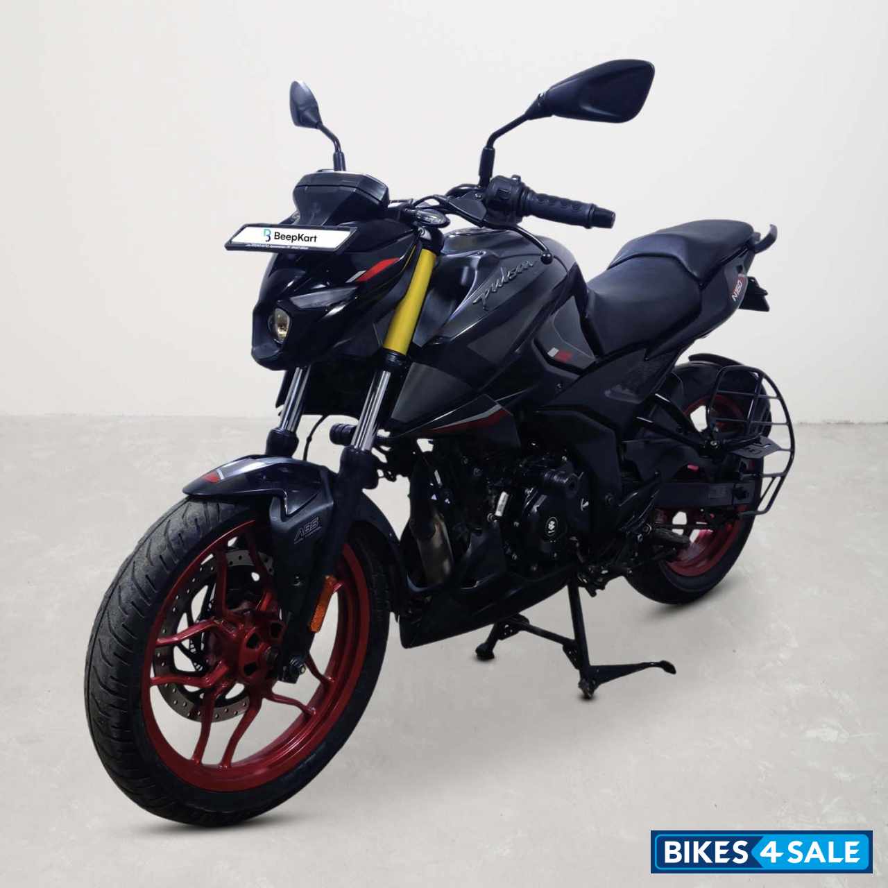 Bajaj Pulsar N160