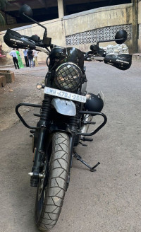 Dual Green Yezdi Scrambler Dual Tone