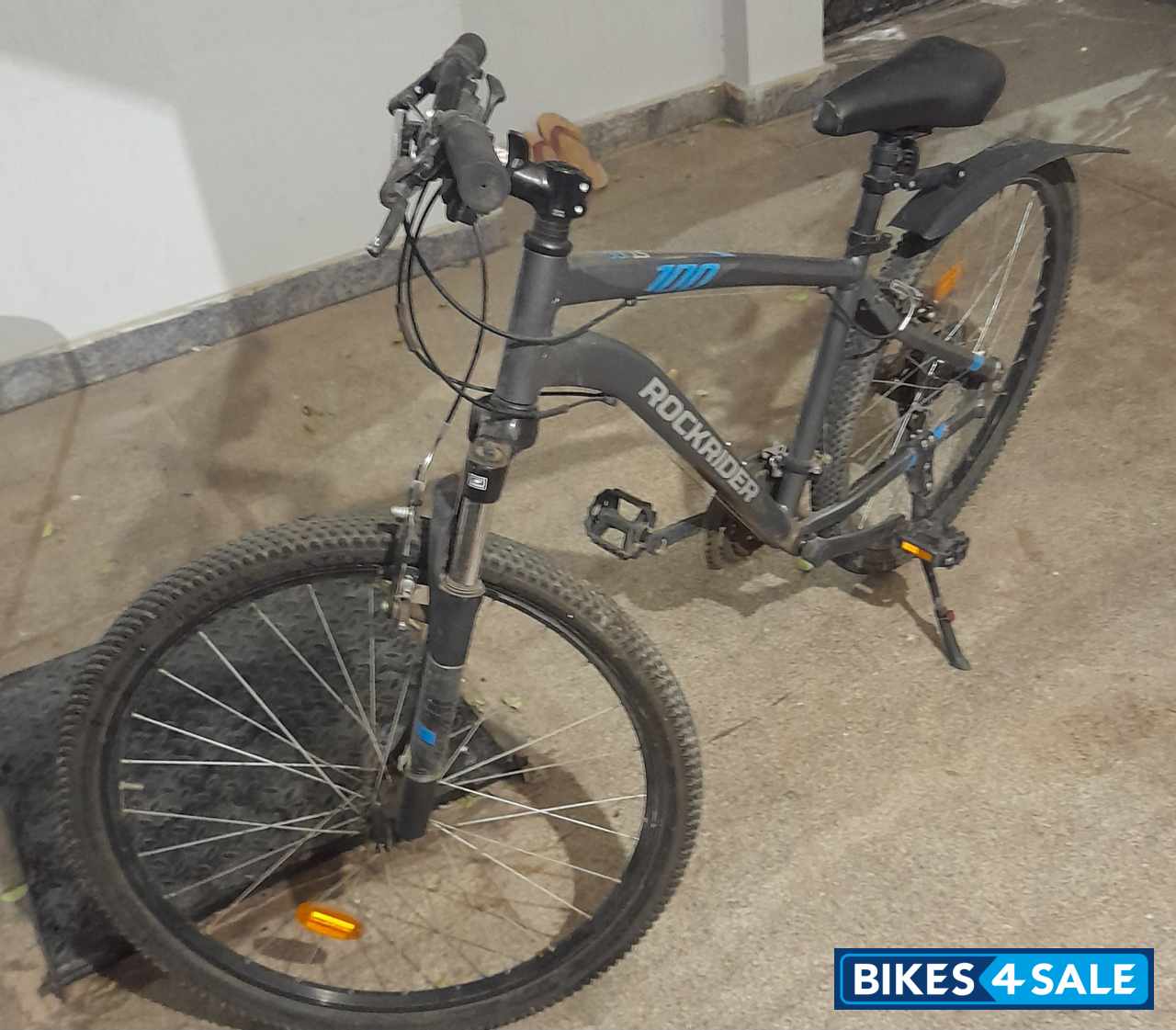 Grey Bicycle Decathlon