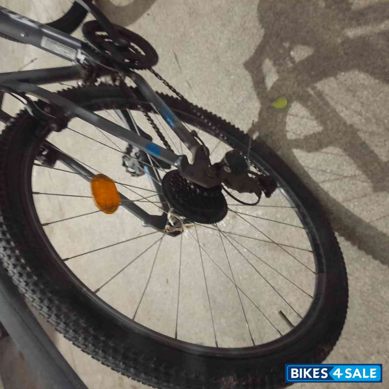 Grey Bicycle Decathlon