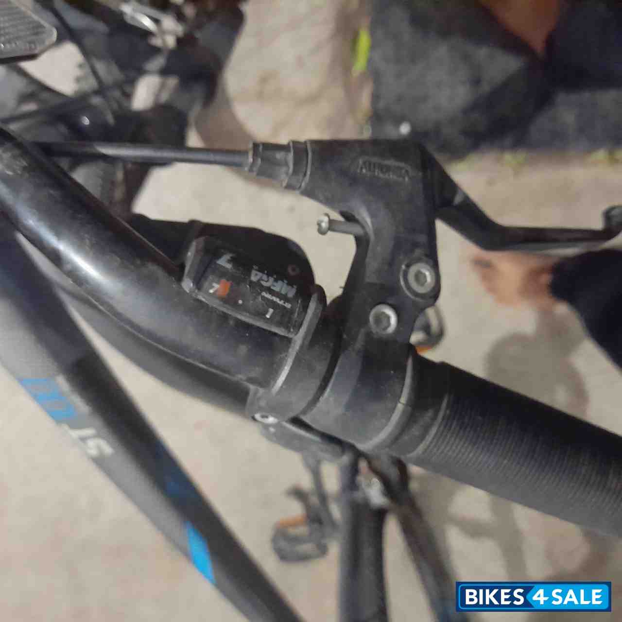 Grey Bicycle Decathlon