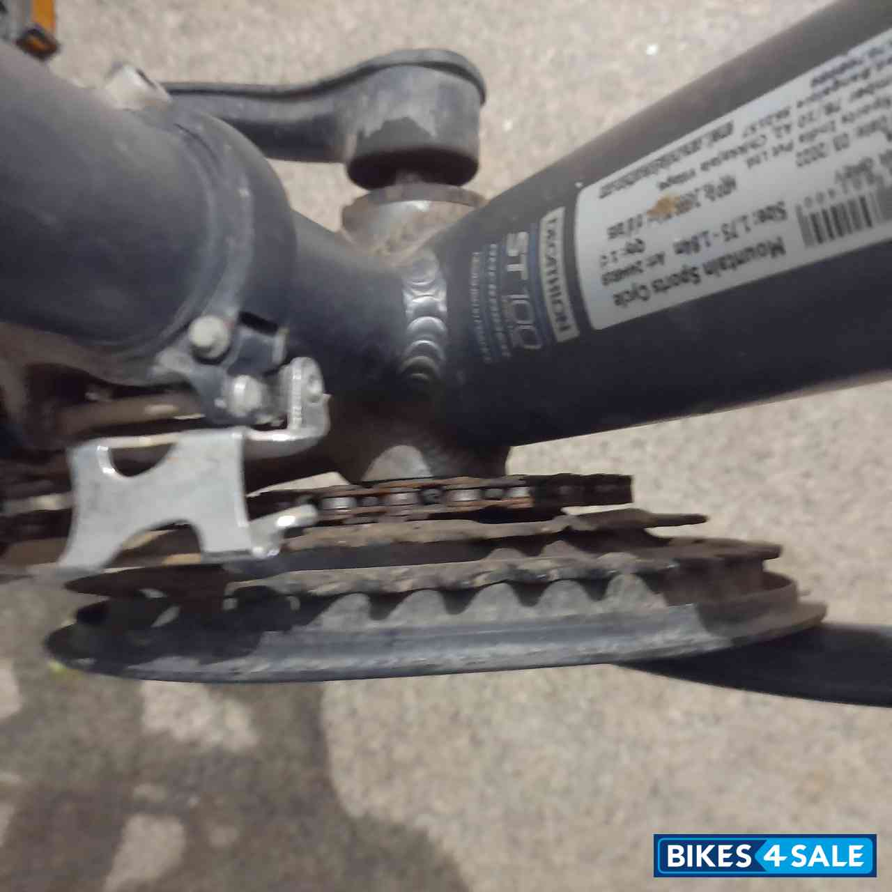 Grey Bicycle Decathlon