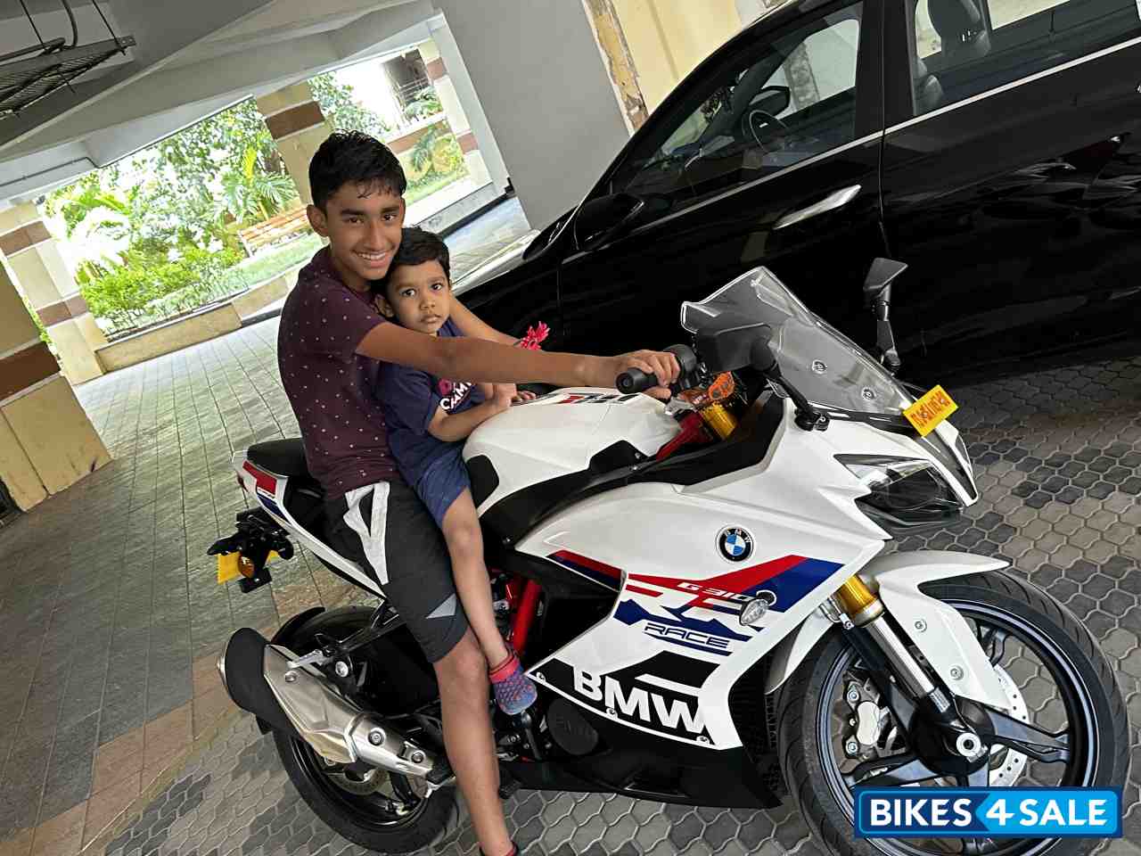BMW G 310 RR