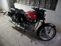Red Royal Enfield Classic 350 Redditch Red