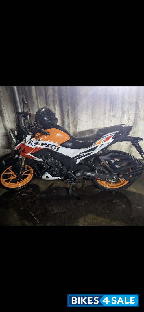 Honda Hornet 2.0 Repsol Edition