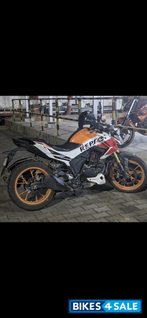 Honda Hornet 2.0 Repsol Edition