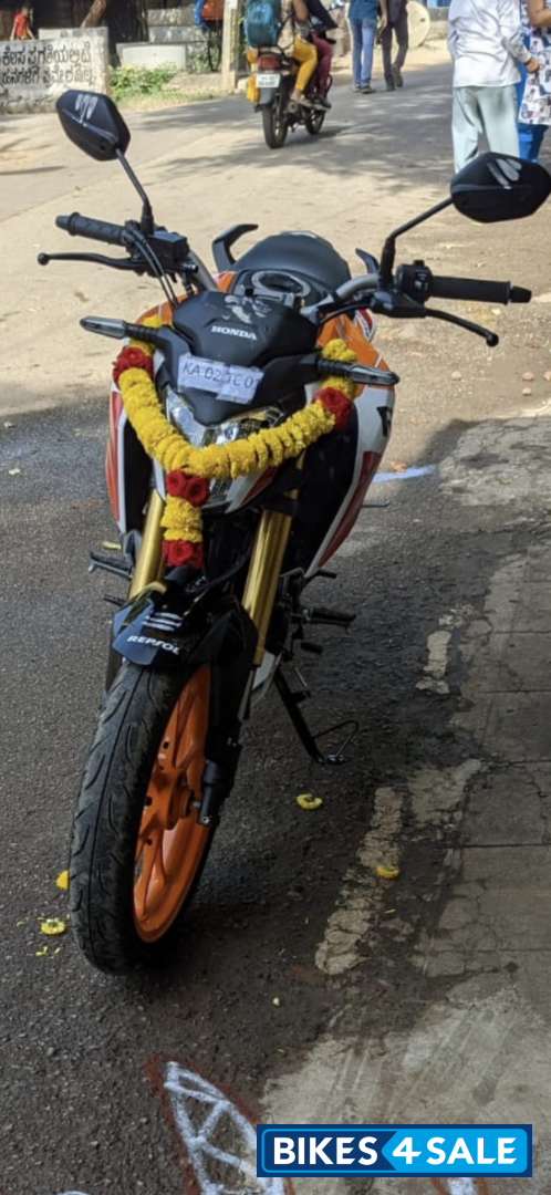 Honda Hornet 2.0 Repsol Edition
