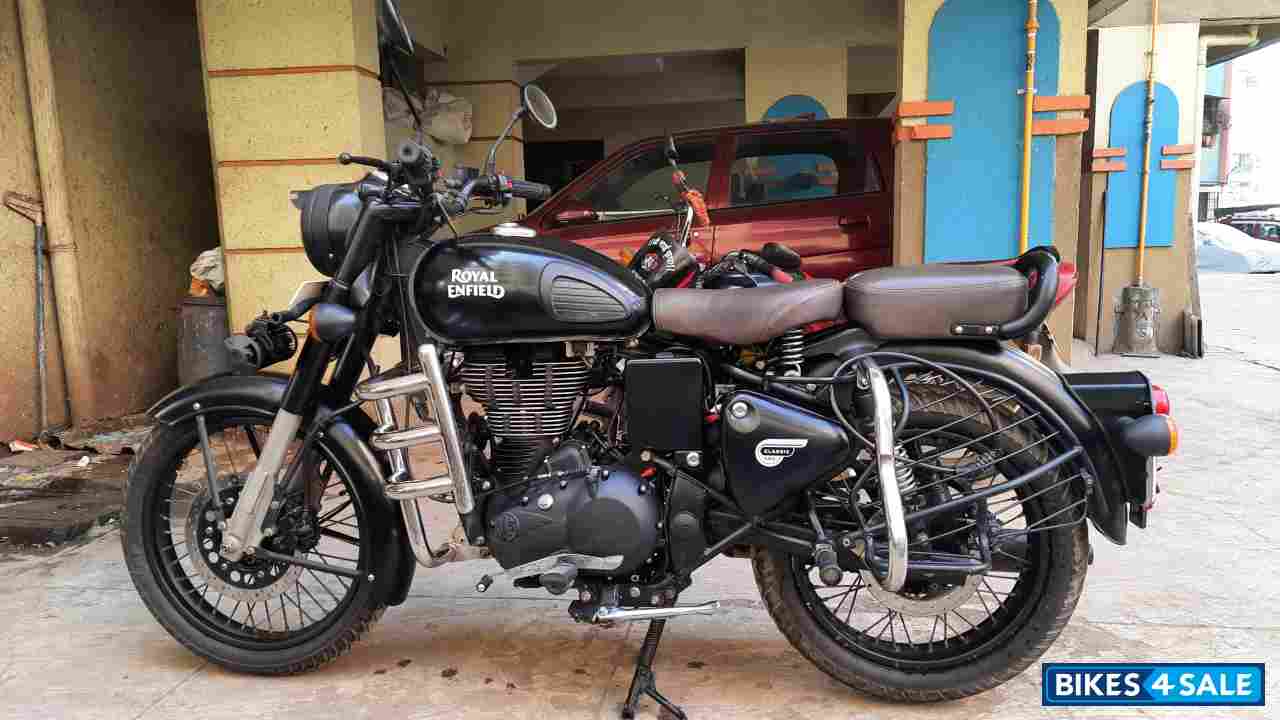 Royal Enfield Classic 500