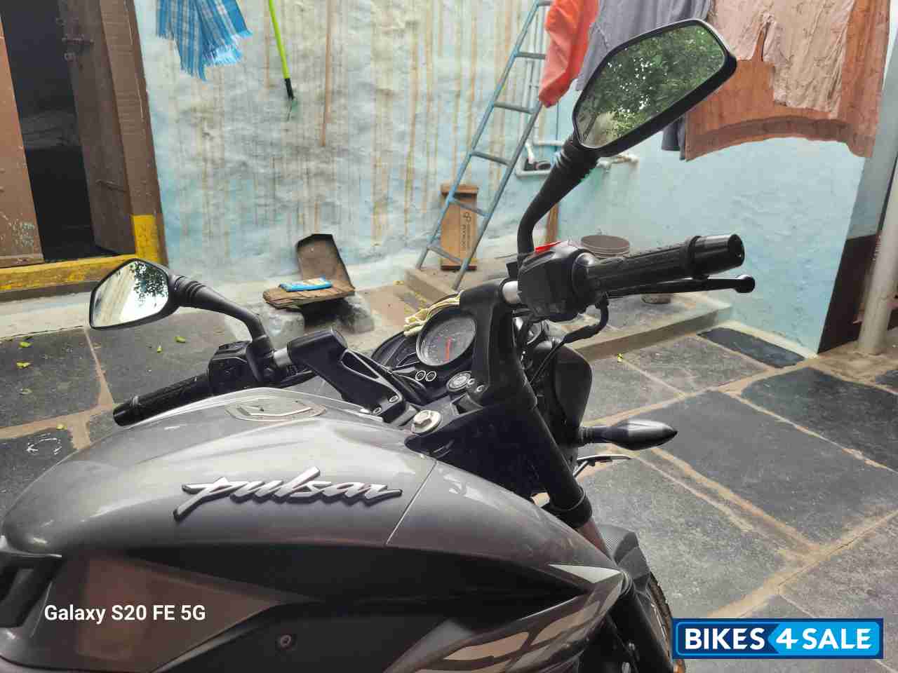 Gray Bajaj Pulsar NS 200 BS6