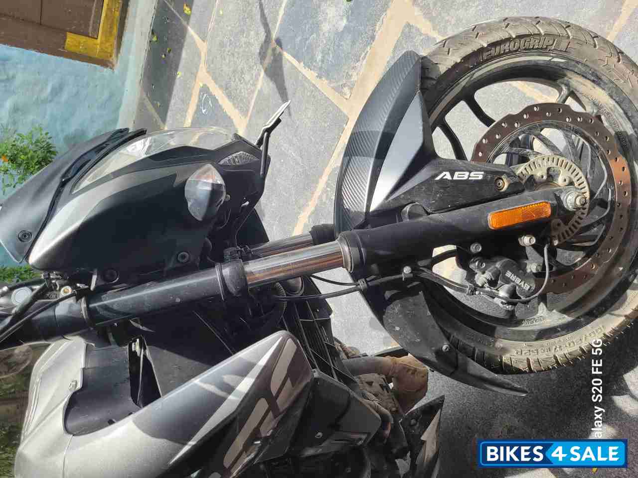 Gray Bajaj Pulsar NS 200 BS6