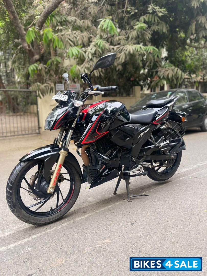 TVS Apache RTR 200 4V 2022