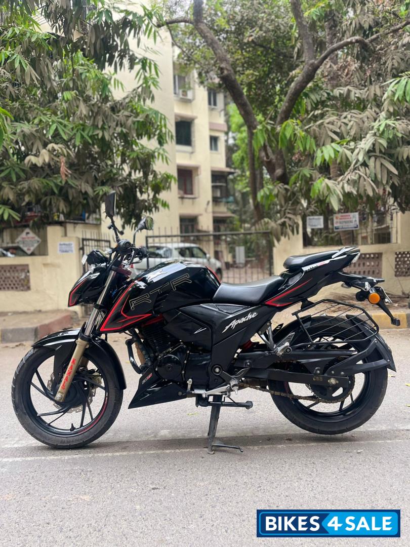 TVS Apache RTR 200 4V 2022