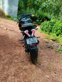 Bajaj Pulsar RS 200
