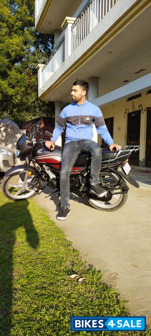 Honda CD 110 Dream Deluxe BS6 Honda CD 110 Dream Deluxe BS6