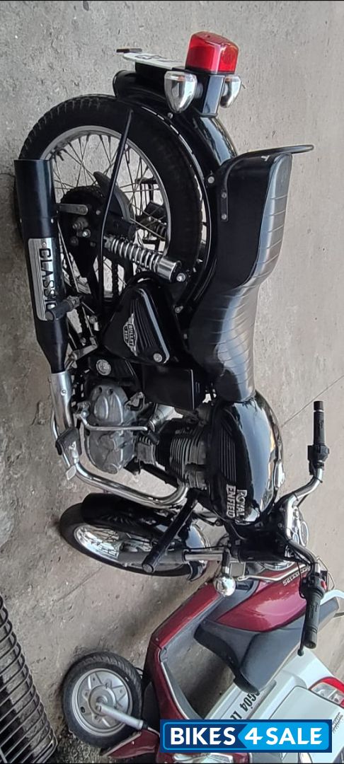 Black Royal Enfield Bullet Electra
