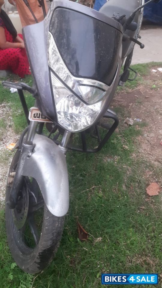 Silver Honda CB Unicorn 160