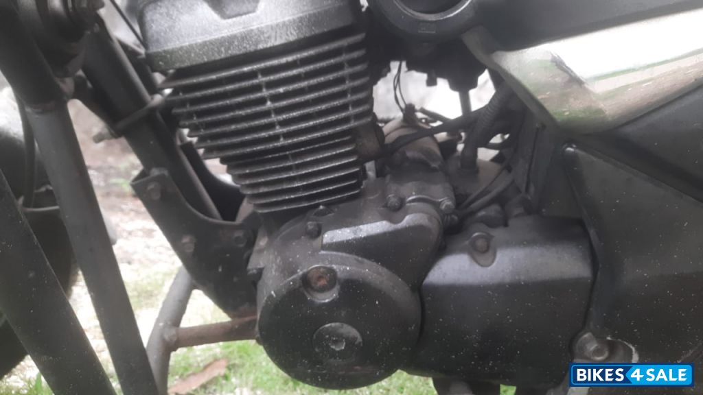 Silver Honda CB Unicorn 160