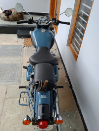 Royal Enfield Classic 500