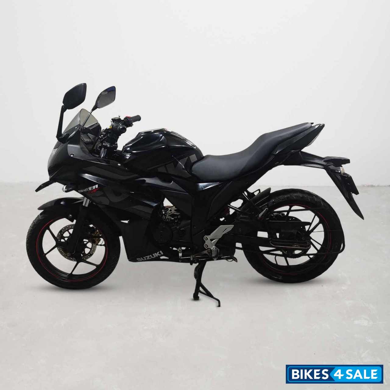 Suzuki Gixxer SF