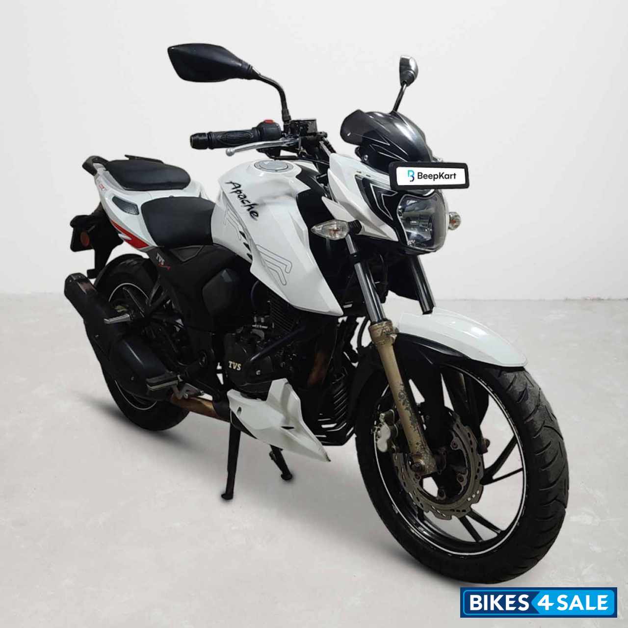 TVS Apache RTR 200 4V