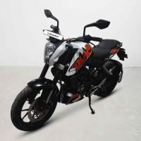 KTM Duke 200