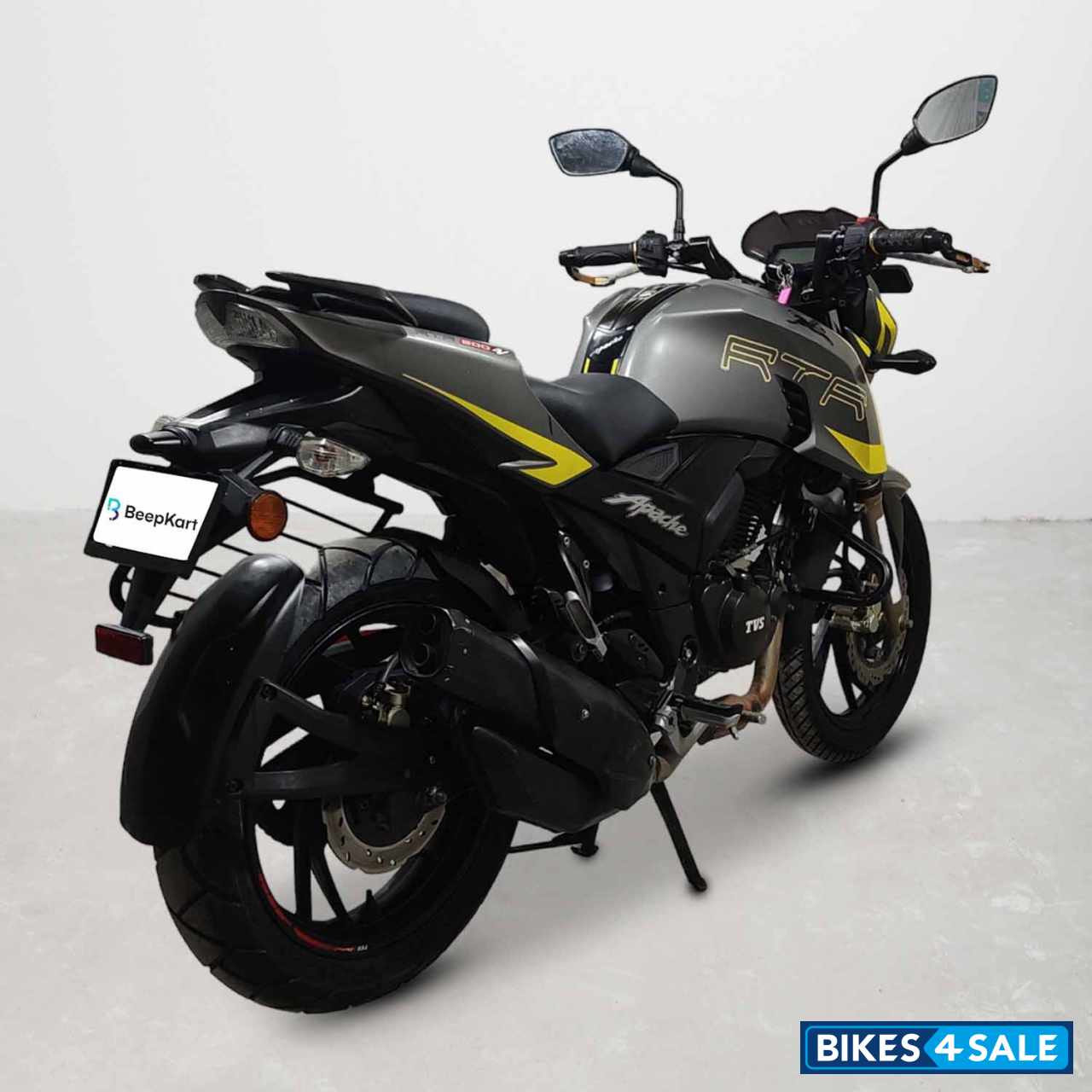 TVS Apache RTR 200 4V