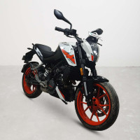 KTM Duke 200