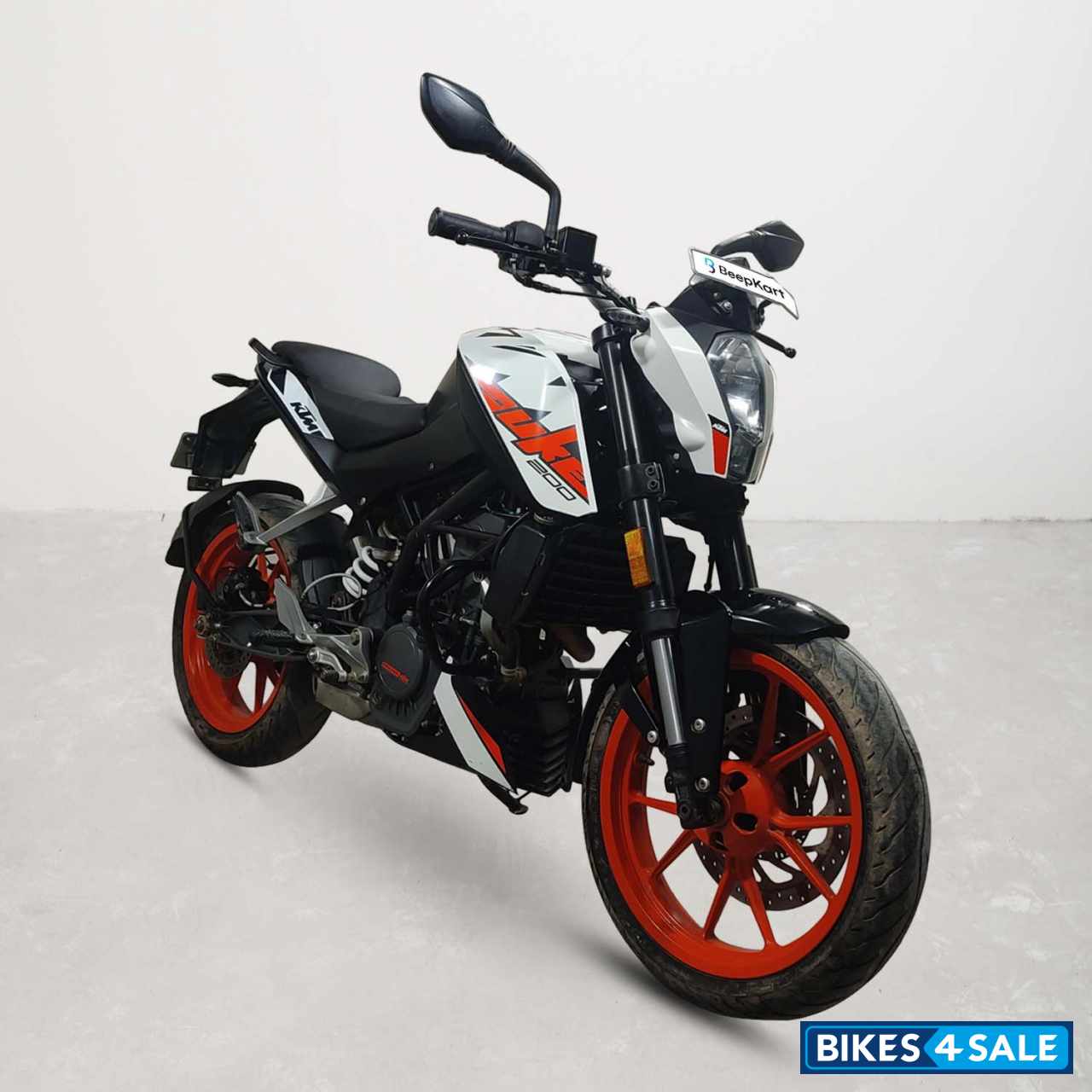 KTM Duke 200