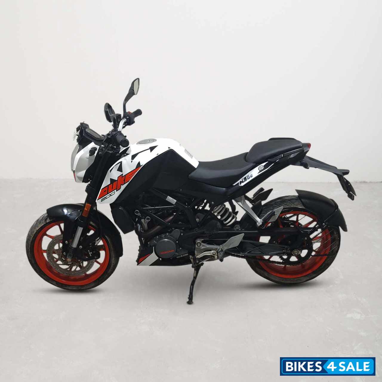 KTM Duke 200