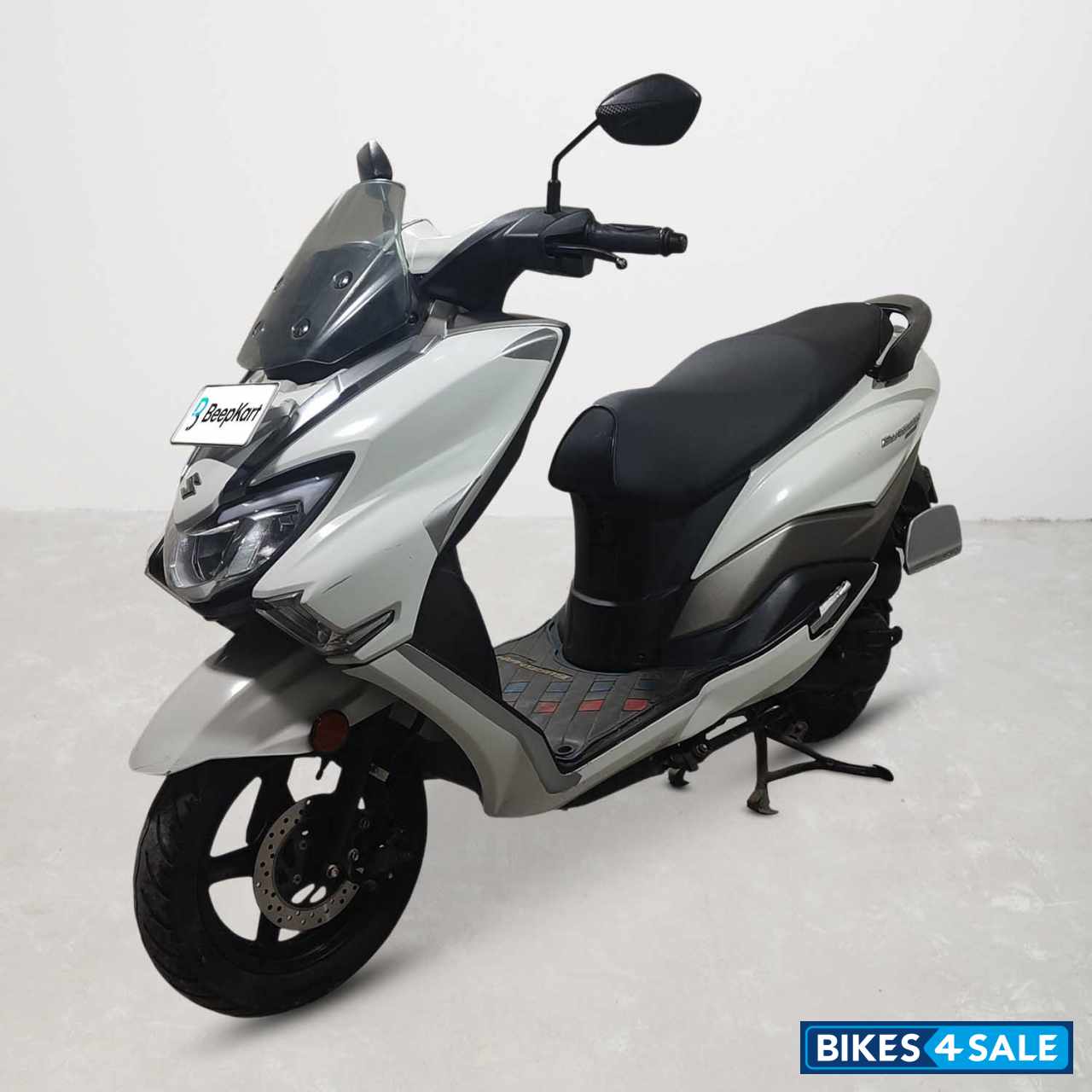 Suzuki Burgman Street