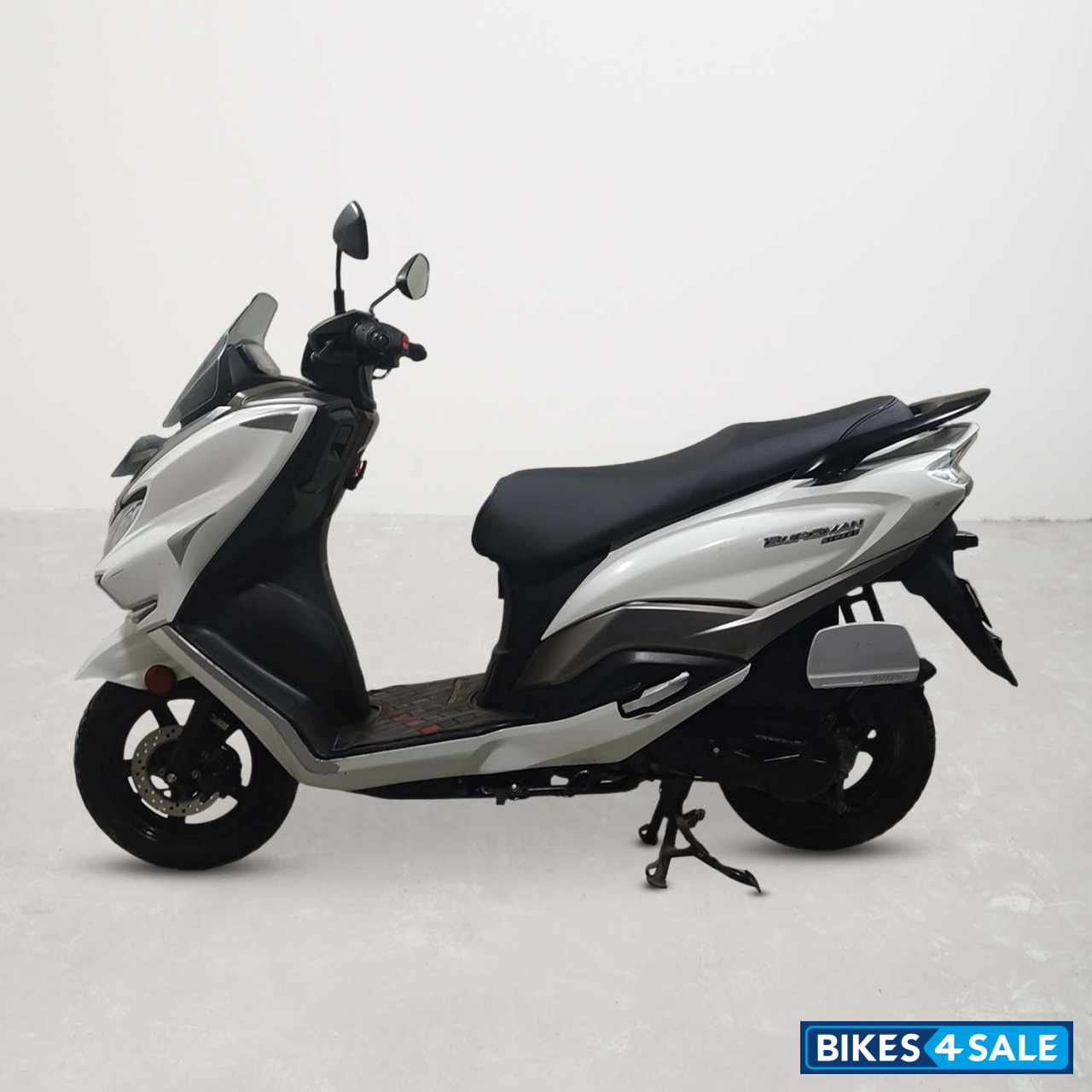 Suzuki Burgman Street