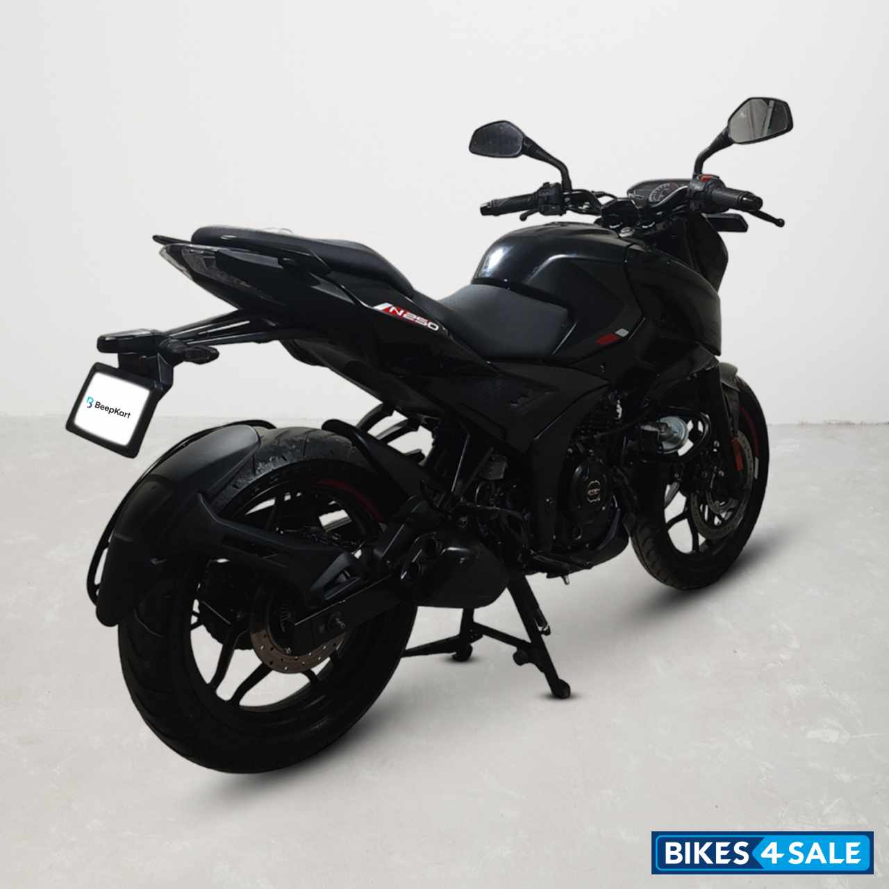 Bajaj Pulsar N250