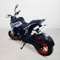 KTM Duke 200
