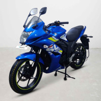 Suzuki Gixxer SF